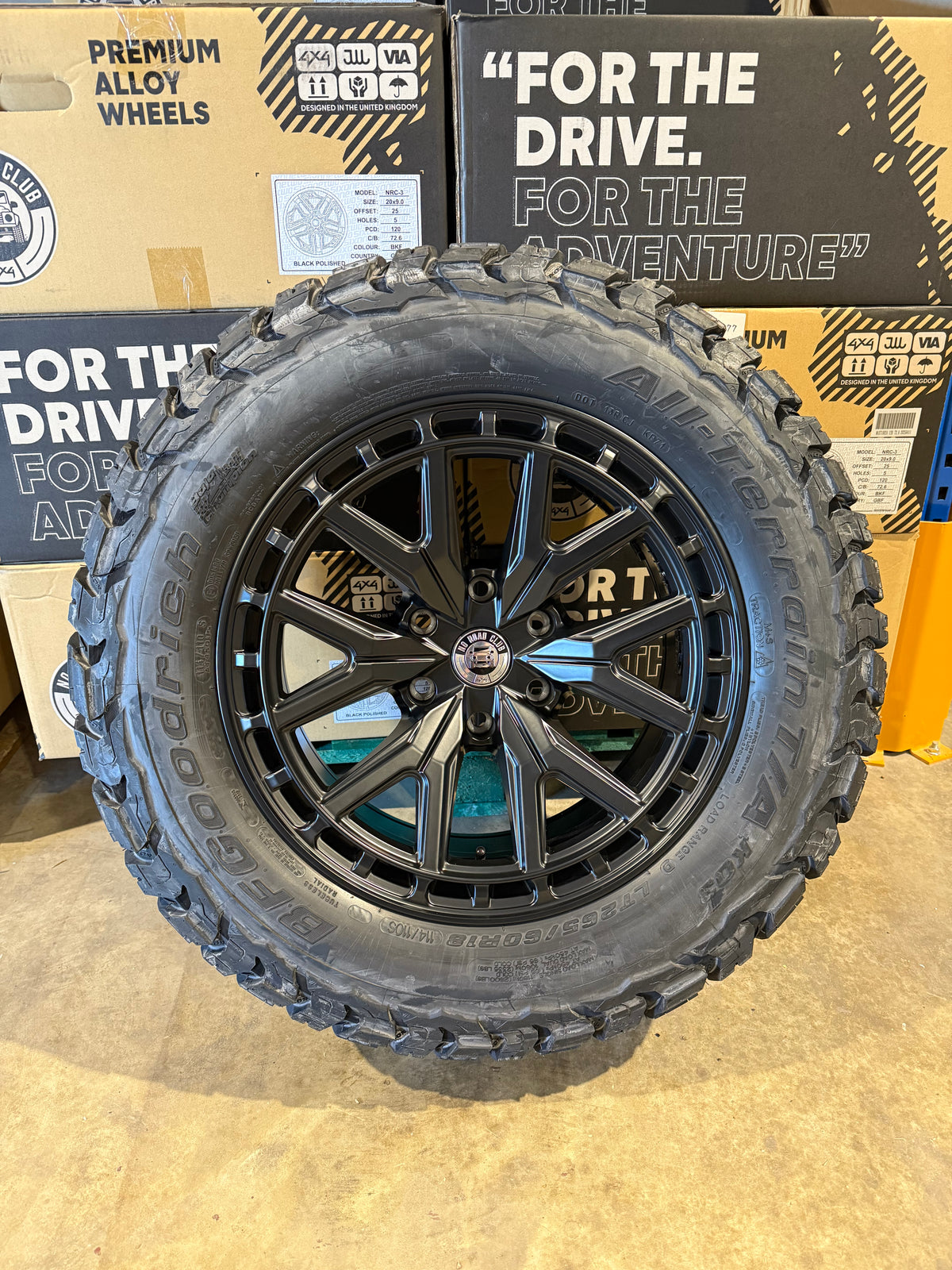 NRC-2 CHRONOGRIP 18" Toyota Hilux Off Road Alloy Wheels &amp; Tyres