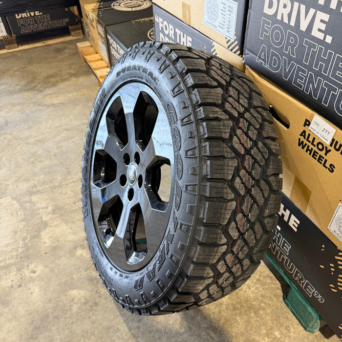 Genuine Land Rover Discovery 5 Style 6011 20" Alloy Wheels & Off Road Tyres
