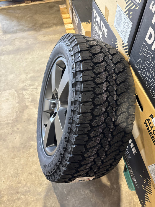 Genuine Land Rover Discovery 5 Style 5098 20" Alloy Wheels & Off Road Tyres