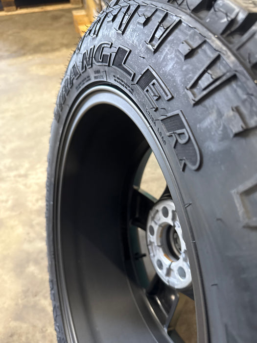 Genuine Land Rover Discovery 5 Style 5098 20" Alloy Wheels & Off Road Tyres