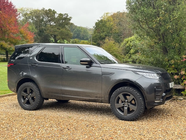Genuine Land Rover Discovery 5 Style 5098 20" Alloy Wheels & Off Road Tyres