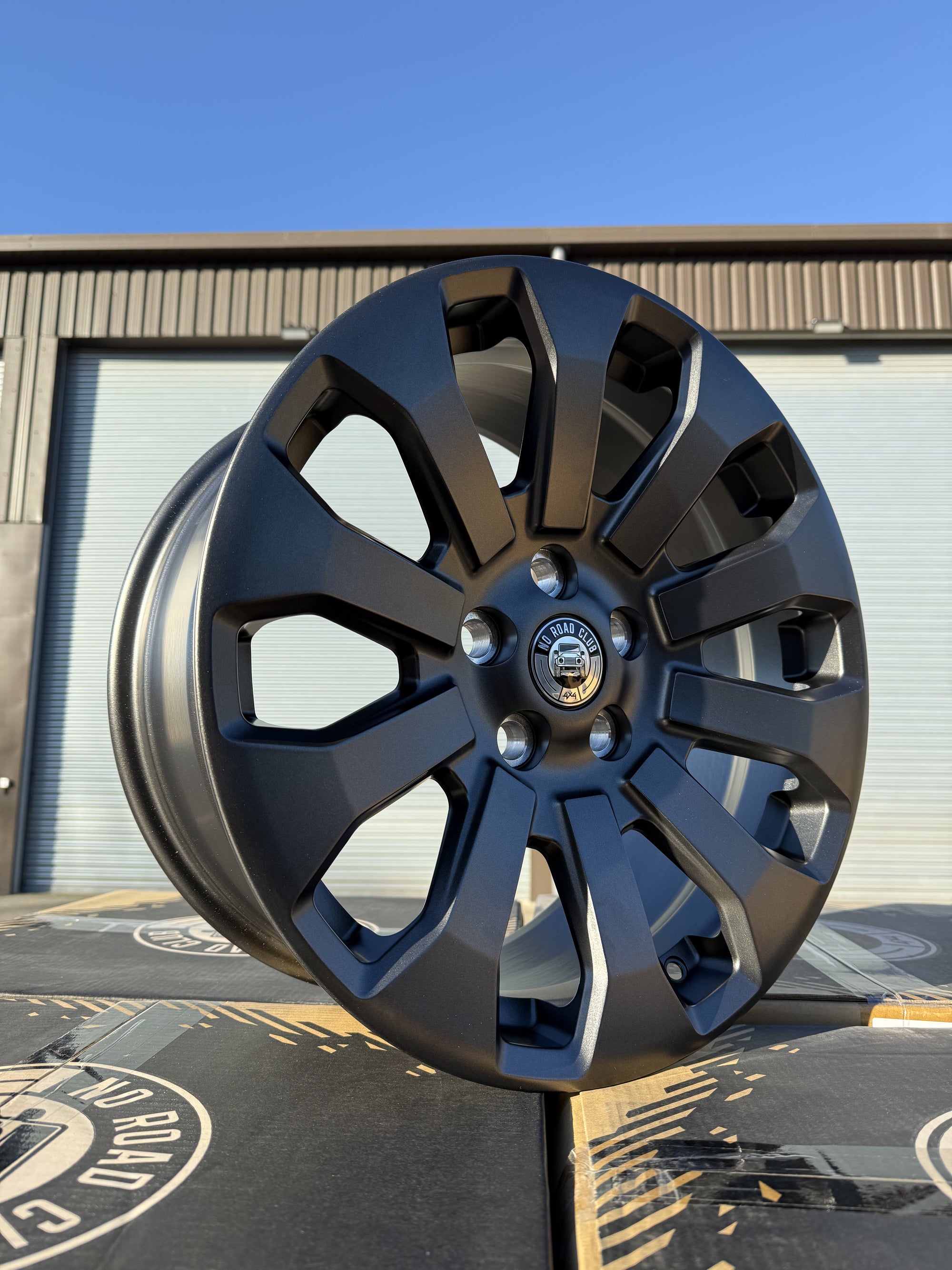 NRC-1 18" Land Rover Discovery 4 Off Road Alloy Wheels &amp; Tyres