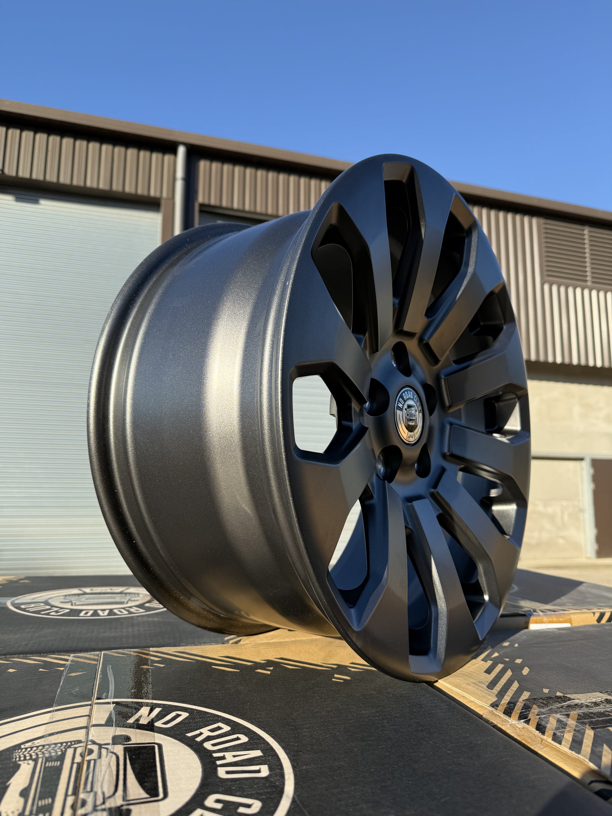 NRC-1 18" Land Rover Discovery 4 Off Road Alloy Wheels &amp; Tyres