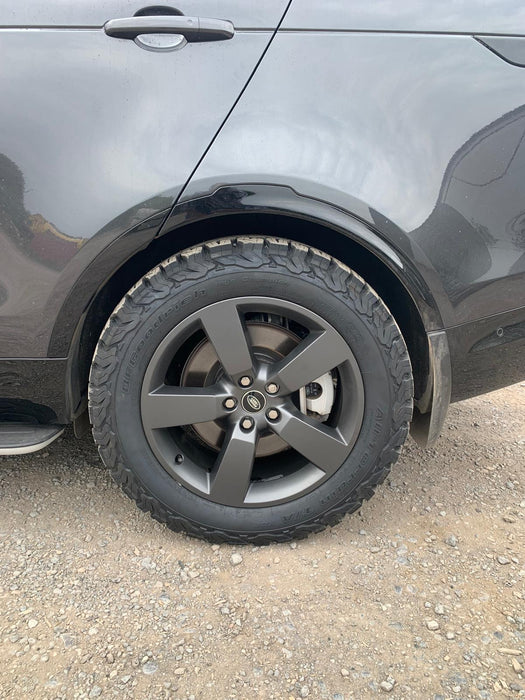 Genuine Land Rover Discovery 5 Style 5098 20" Alloy Wheels & Off Road Tyres