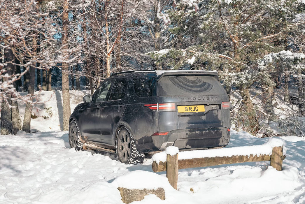 Genuine Land Rover Discovery 5 Style 6011 20" Alloy Wheels & Off Road Tyres